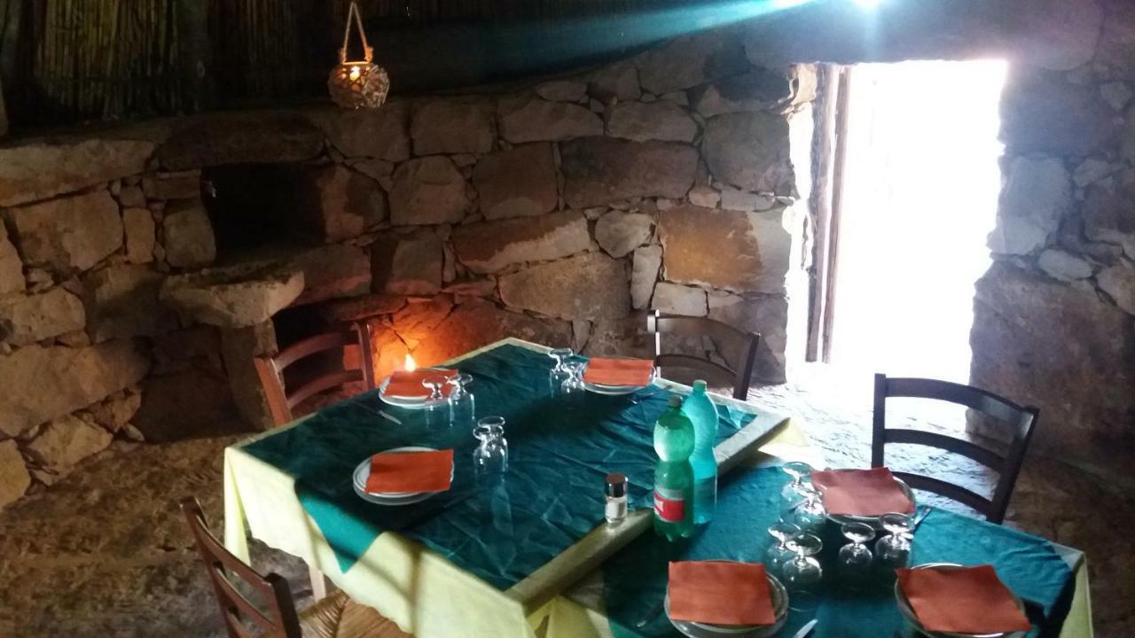 Agriturismo Sa E Padedda 모레스 외부 사진