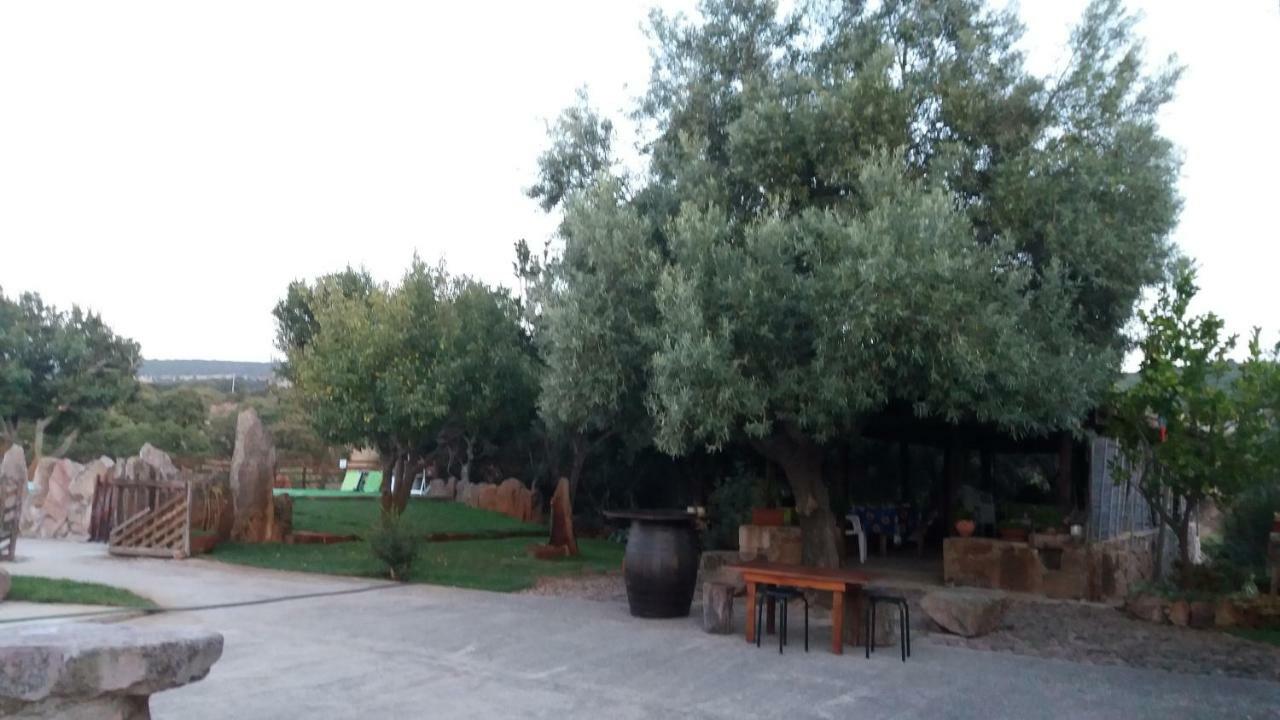 Agriturismo Sa E Padedda 모레스 외부 사진